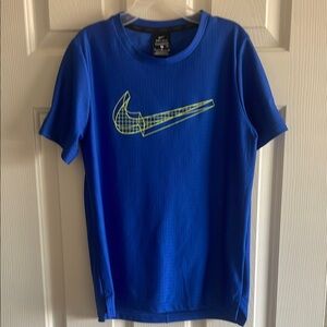 Nike Blue Short Sleeve Athletic Tee